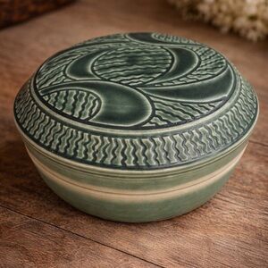 VTG Paul Pfrehm Signed Dish Jar Lidded Green Pottery Stoneware
Dated 2001